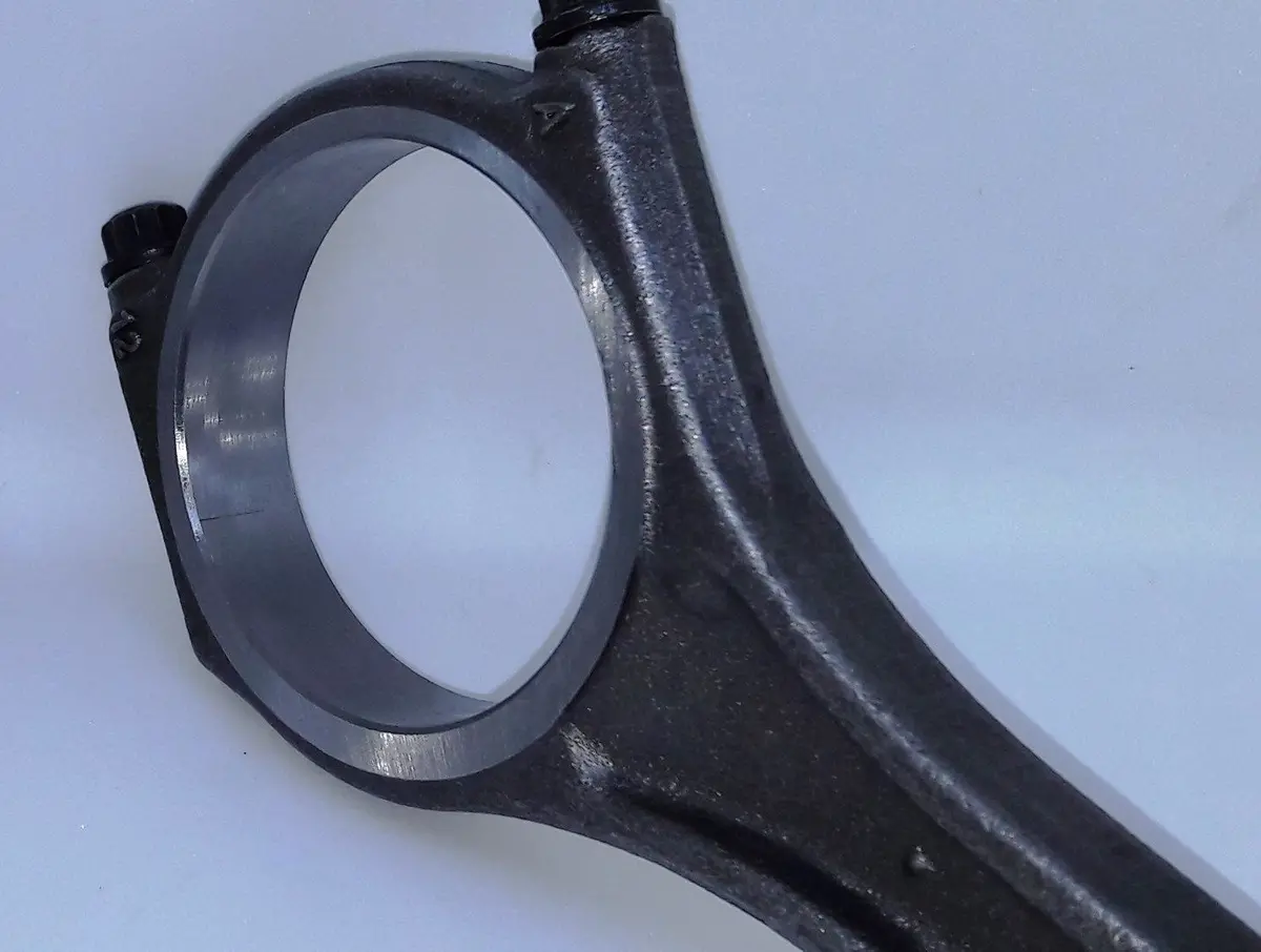 Land Rover / Range Rover /Jaguar Xf / Tdv6 3.0 306Dt Connecting Rod / Con Rod 2