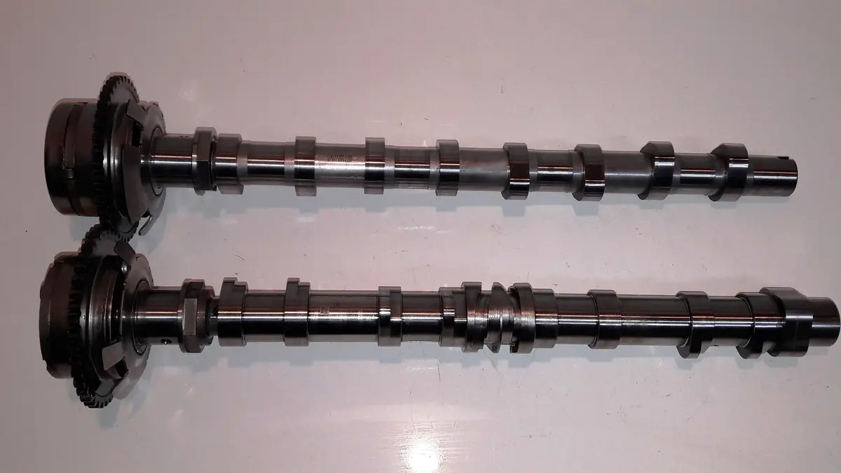 Mercedes A180 90Kw W176 270.910 270910 270 Engine Camshafts Pair A2700514400 A2700506600 A27000513700 With Ajusters 1