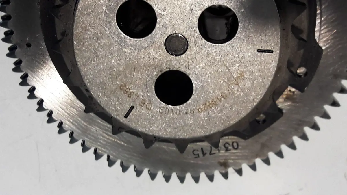 Sprocket Asm-Timing Chain Idler 55493438 Opel Vauxhall Astra K Mokka 1.6 Cdti B16dth 100Kw 136Ps 2