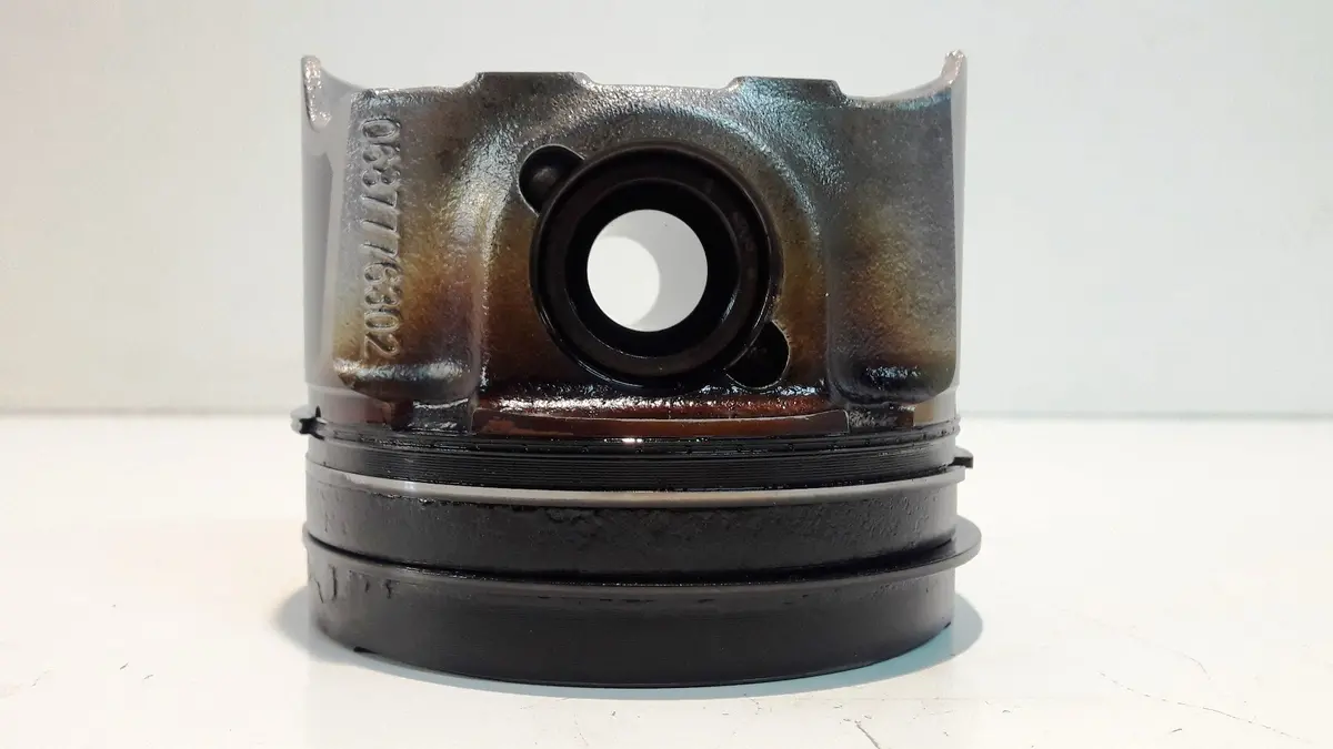 Piston For Opel Vauxhall Astra K Mokka 1.6 Cdti B16dth 100Kw 136Ps 2