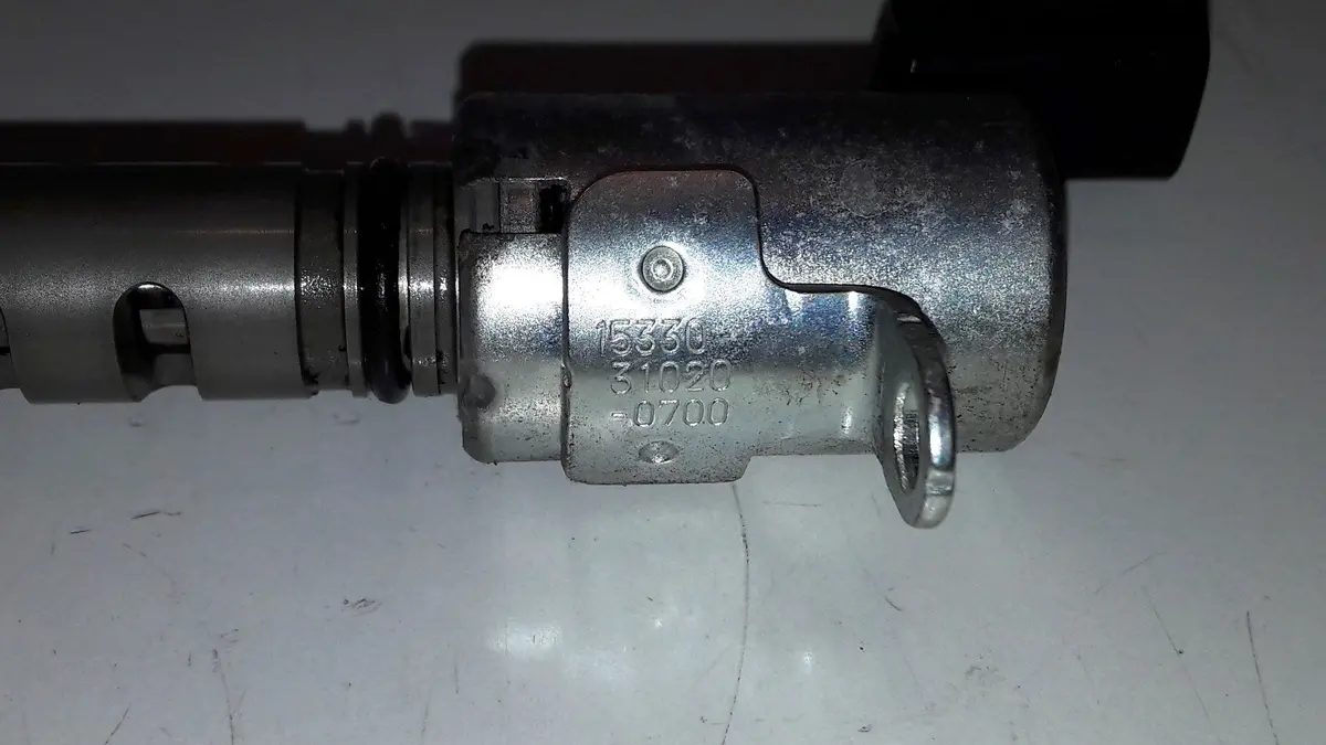 Cam Timing Oil Control Valve 15330-31020-0700 Lexus Is250 4Gr 2.5 Fse Petrol V6 2