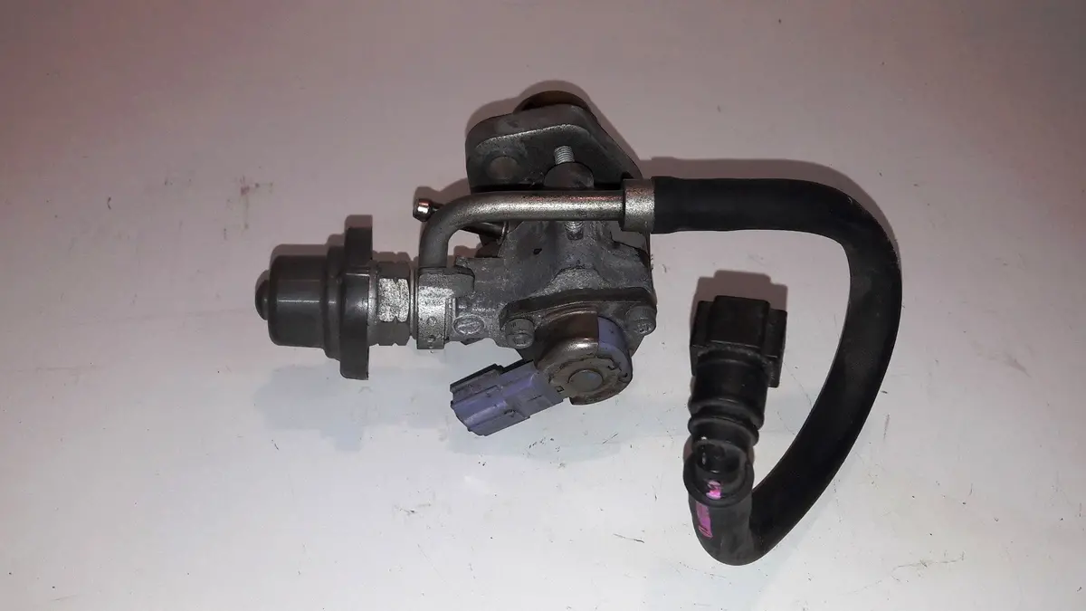 Fuel Pump 510033666 And Sensor 23480-31020 Lexus Is250 4Gr 2.5 Fse Petrol V6 1