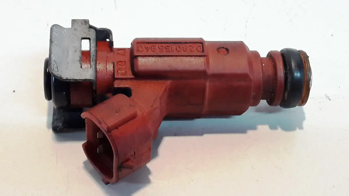 Fuel Injector Bosch 0280155940 16600-9F600  Nissan Almera Tino Primera 1.8 Petrol Qg18 Qg18de 1