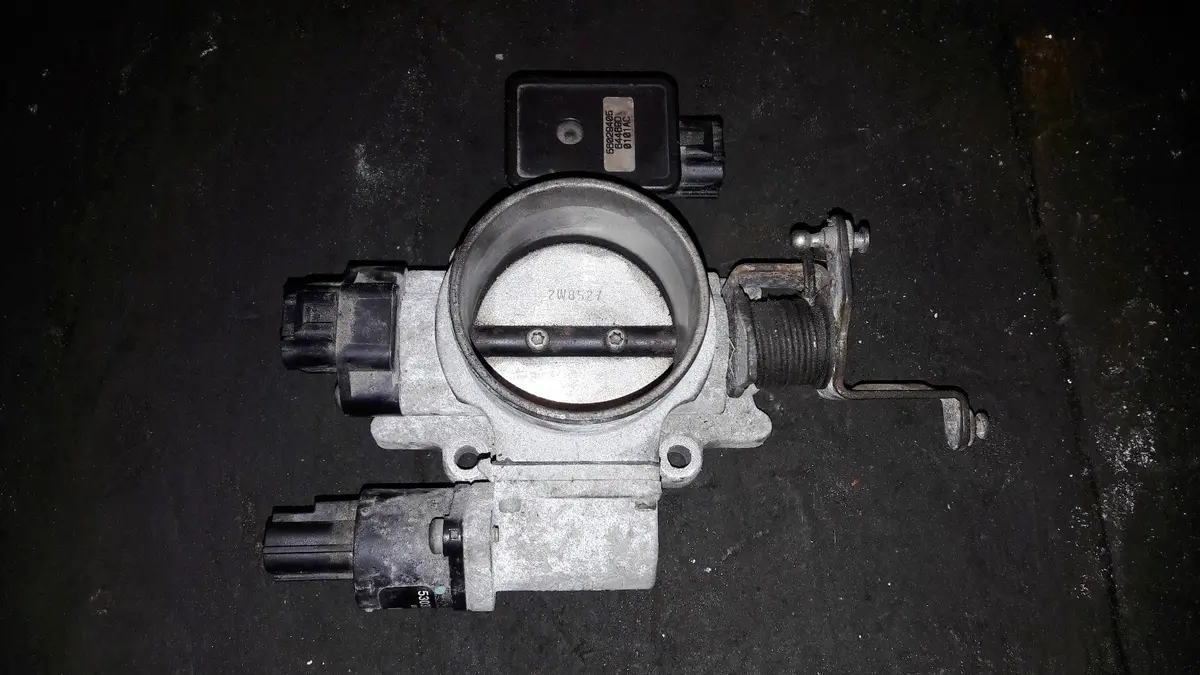 Throttle Body 53032023Ac Jeep Wrangler Tj Grand Cherokee Wj 4.0 Petrol 145Kw 1
