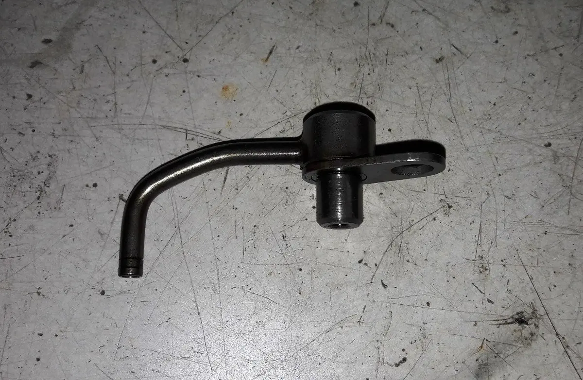 Oil Injector Land Rover Discovery Ii Defender 2.5 Diesel Td5 10P 15P 1