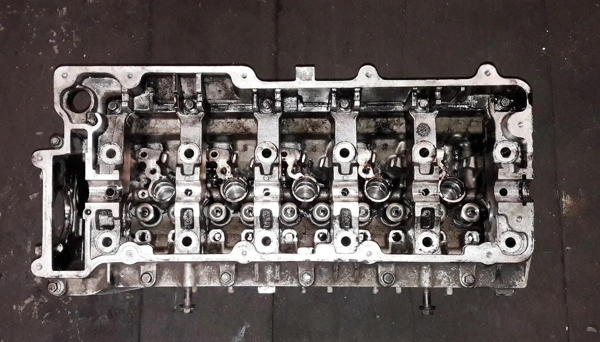 Cylinder Head Hrc2880 Land Rover Discovery Ii Defender 2.5 Diesel Td5 10P 15P 1
