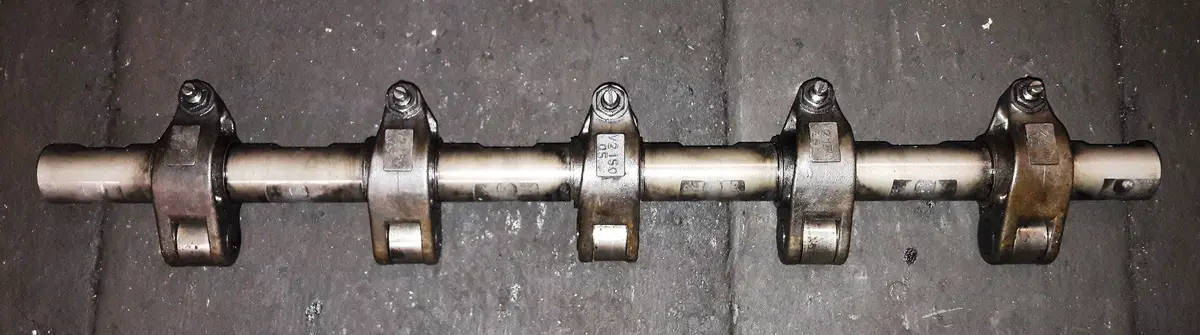 Rocker Shaft With Rockers Land Rover Discovery Ii Defender 2.5 Diesel Td5 10P 15P 1