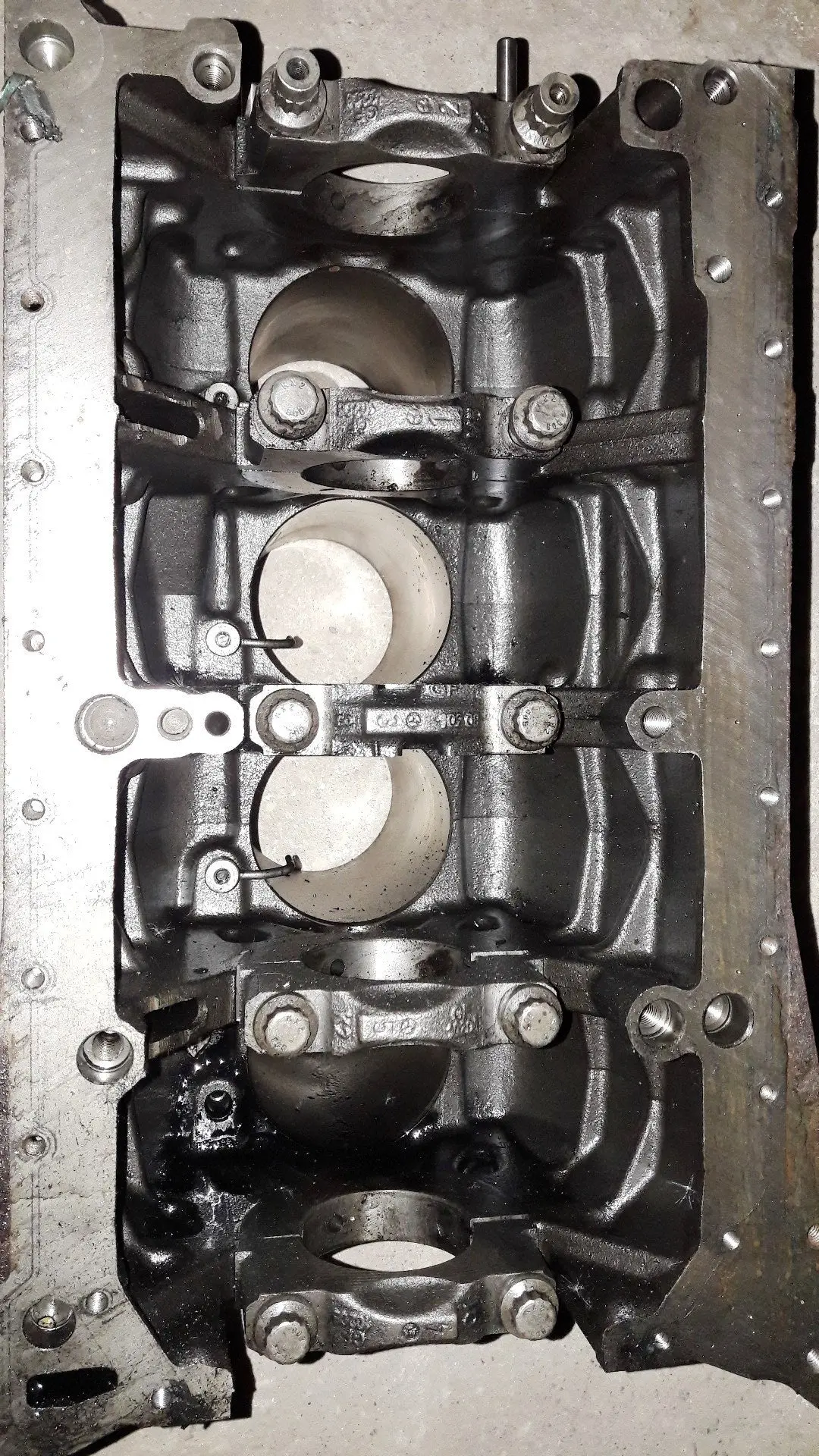 Engine Cylinder Block R6460110001 Mercedes-Benz C Cls E Class 2.2 Cdi Om646 Engine 1