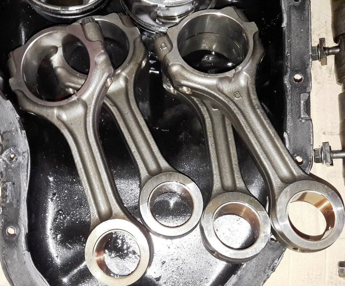 Engine Conneting Rod Conrod  Mitsubishi Outlander 2.2 Di-D 4N14 1
