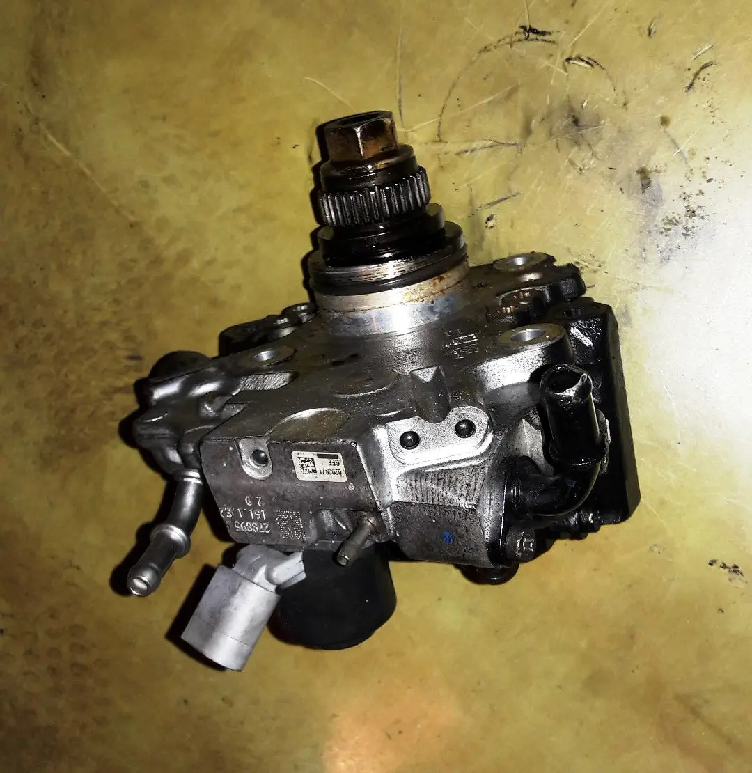 Engine Diesel Fuel Pump Delpphi A6510701201 Ph0017 Mercedes-Benz Daimler Om651 Om651.911 Om 651 911 2.1 Cdi C E Class Cls Glk Sprinter Vito Viano 651911 651.911 Mercedes Benz Crank 2.1 2.2 Diesel Cr Common Rail 1