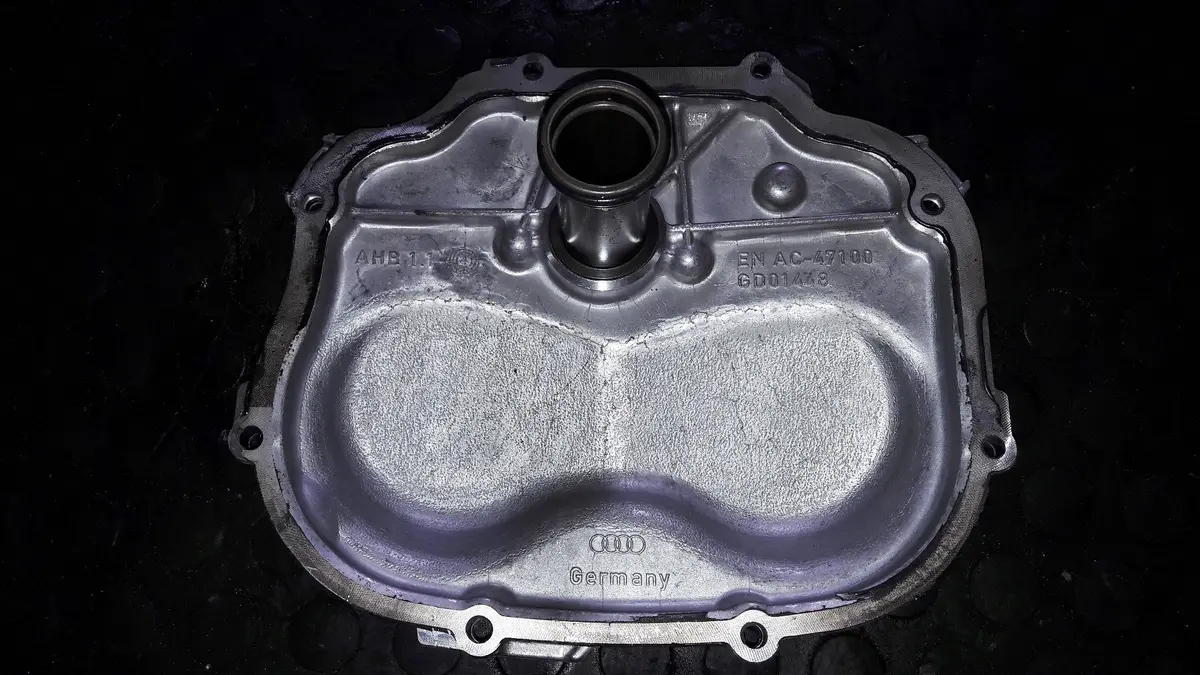 Cylinder Head End Cover 079109285 Ab Audi Rs6 Rs7 4.0 Tfsi Bi-Turbo Twin Turbo  Petrol Quatro V8 412Kw 4.0Tfsi 4.0 Tsi V8 580Bhp 2016 Cwu / Crd Code Engine 1