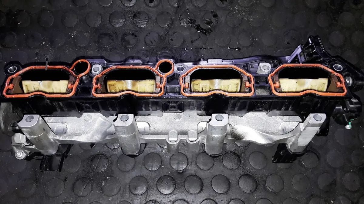 Engine Intake Inlet Manifold Left Side 079 133 109 079133109 Audi Rs6 Rs7 4.0 Tfsi Bi-Turbo Twin Turbo Petrol V8 412Kw 4.0Tfsi 4.0 Tsi V8 580Bhp 2016 Cwu / Crd Code Engine 2