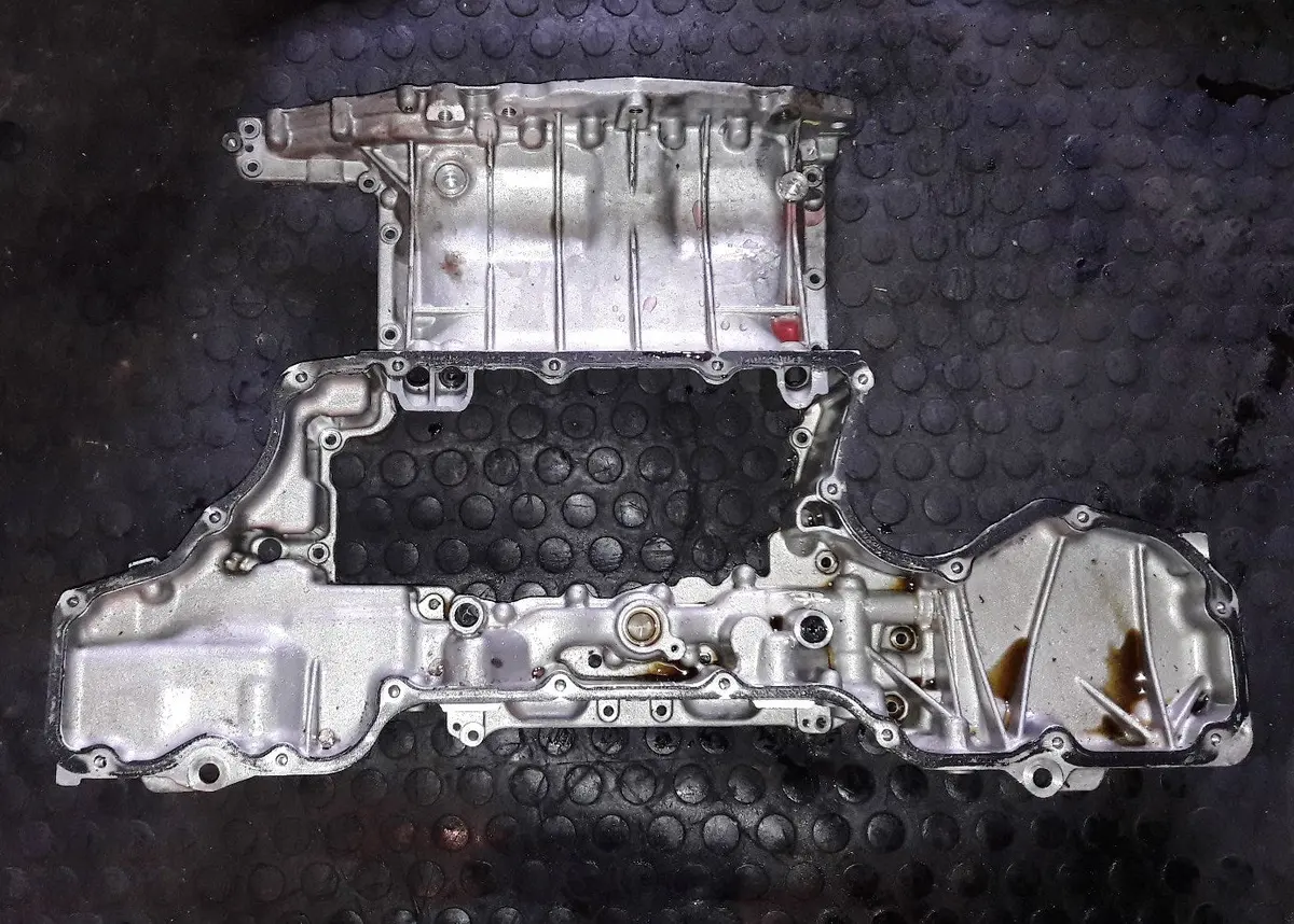 Sump Oil Pan Upper 079103805N 079 103 805 N 079103805 N Audi Rs6 Rs7 4.0 Tfsi Bi-Turbo Twin Turbo Petrol V8 412Kw 4.0Tfsi 4.0 Tsi V8 580Bhp 2016 Cwu / Crd Code Engine 1