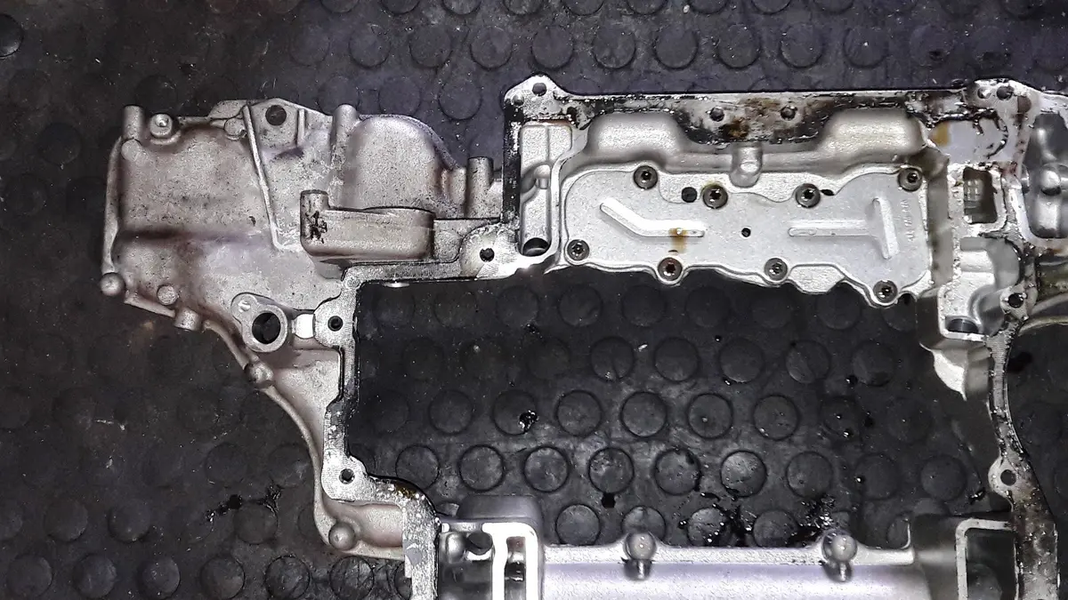 Sump Oil Pan Upper 079103805N 079 103 805 N 079103805 N Audi Rs6 Rs7 4.0 Tfsi Bi-Turbo Twin Turbo Petrol V8 412Kw 4.0Tfsi 4.0 Tsi V8 580Bhp 2016 Cwu / Crd Code Engine 2