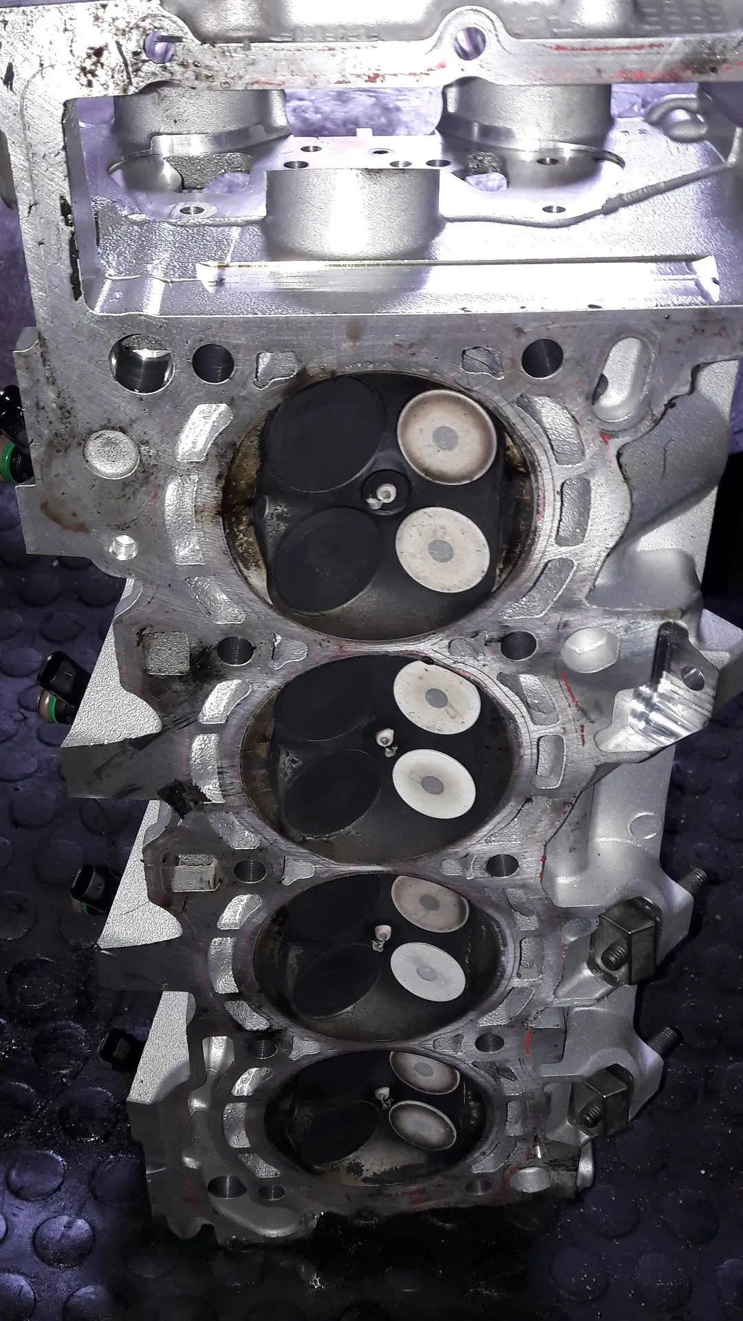 Engine Cylinder Head Left Side 079103403 T 079103403T 079 103 403 T Audi Rs6 Rs7 4.0 Tfsi Bi-Turbo Twin Turbo Petrol V8 412Kw 4.0Tfsi 4.0 Tsi V8 580Bhp 2016 Cwu / Crd Code Engine 1