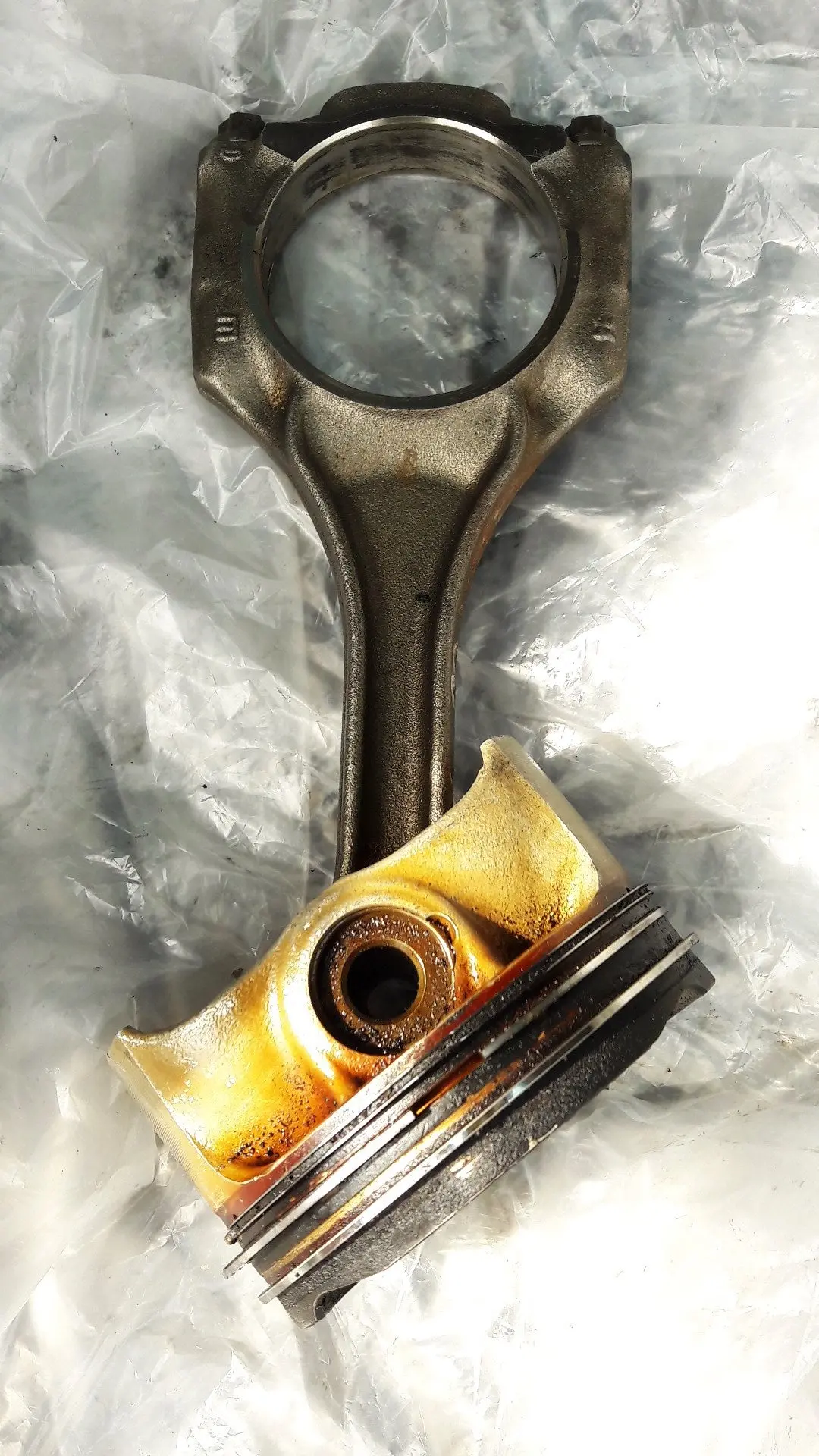 Connecting Rod Conrod And Piston 7843237 04 784323704 Bmw 550I F10 F11 M6 650I F12 F13 F06 750I 750Li Alpina B7 F01 F02 X5m E85 Bmw X6m F86 4.4 Petrol 423Kw N63 N63b44 N63b44b 2