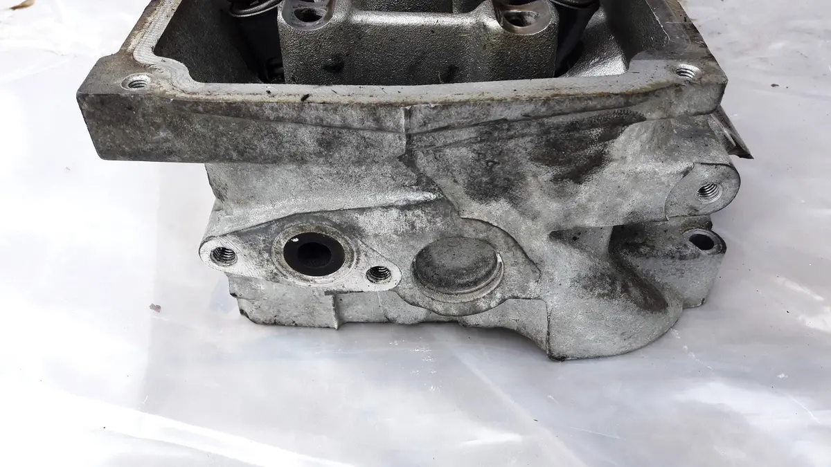 Cylinder Head 5335090711 Dodge Chrysler Jeep Hemi 5.7 Petrol V8 2003-2008 2