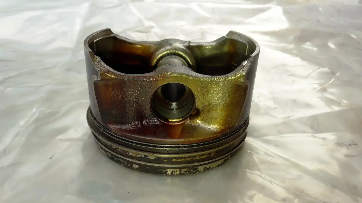 Engine Piston Bmw E81 E87 Lci E90 E91 E92 E93 118I 120I 318I 320I 2.0 Petrol N46 B20 N46b20 N46b20bf 1