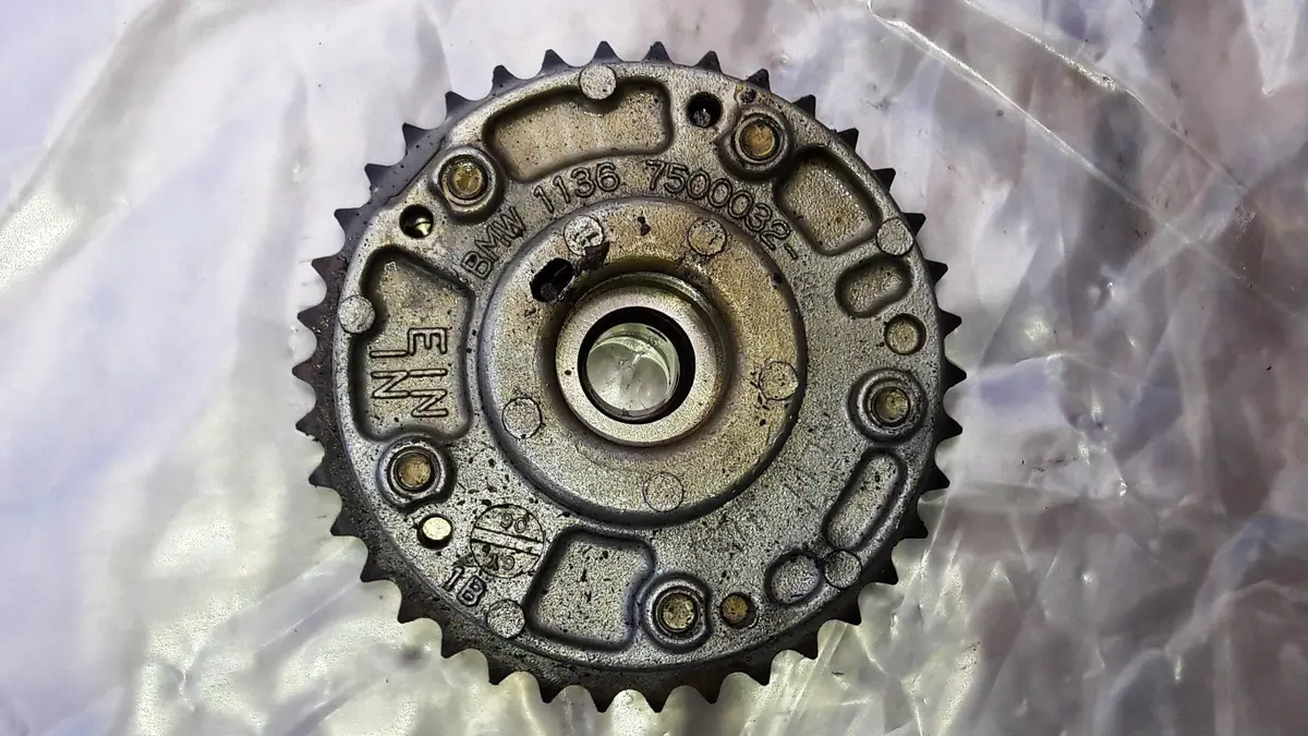 Engine Camshaft Adjuster Vanos Pulley Ein Inlet Intake 7500032 Bmw E81 E87 Lci E90 E91 E92 E93 118I 120I 318I 320I 2.0 Petrol N46 B20 N46b20 N46b20bf 2
