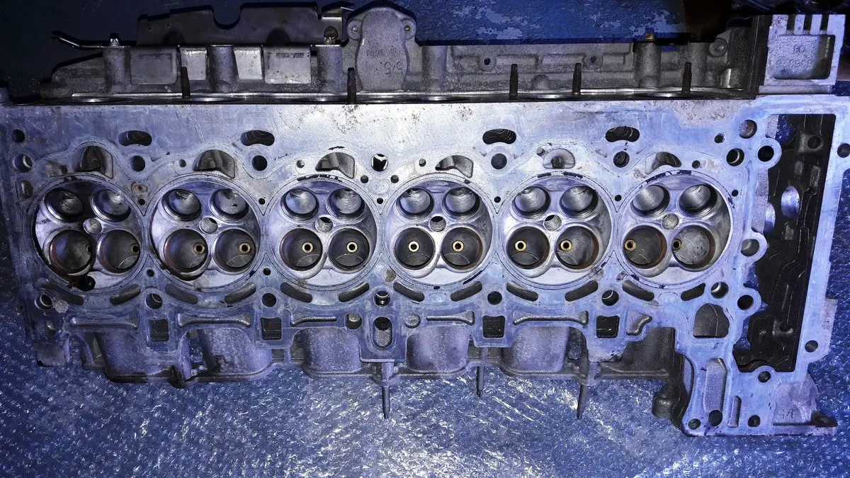 Engine Cylinder Head 7535325 08 Bmw 3 5 Series Z4 X3 X5 2.5 Petrol N52 N52b25 170Kw 190Kw 1
