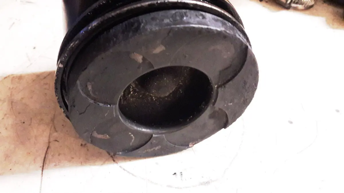 Engine Piston Volvo 2.4 D5 D5244t Xc60 Xc90 S80 V70 1