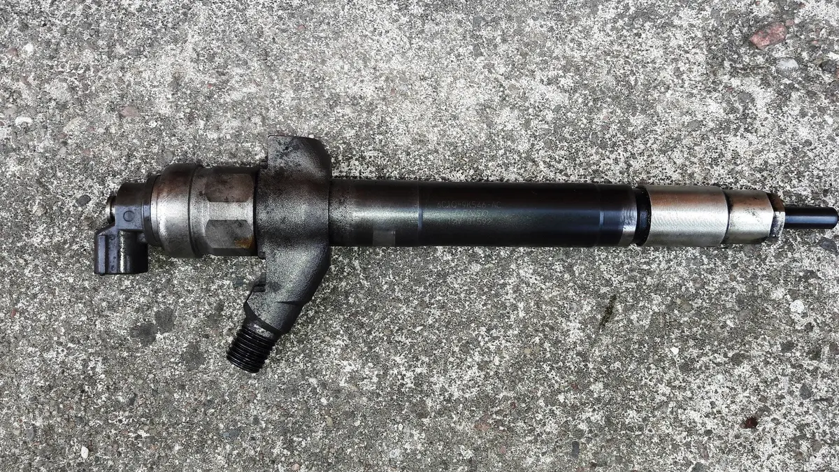 Fuel Injector Denso 6C1q-9K546-Ac Fiat Ducato Ford Transit Citroen Jumper Peugeot Boxer 2.2 D Hdi Tdci Engine Code Srfa 1