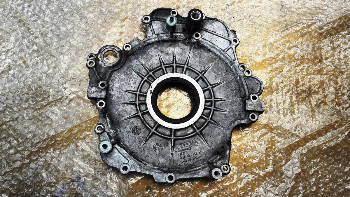 Engine Front Cover 057103153M 057 103 153 M Audi A8 D3 4E Q7 4.2 Tdi V6 Code Bvn 1