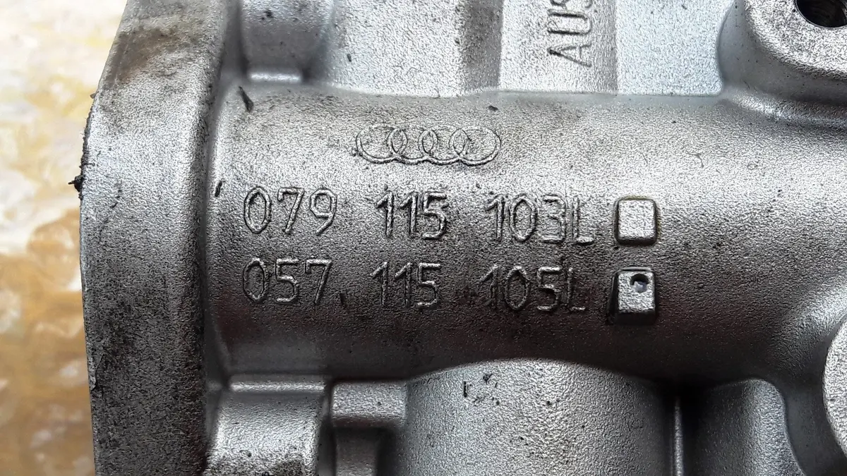 Engine Oil Pump 079115103L 079 115 103 L  057115105L 057 115 105 L Audi A8 D3 4E Q7 4.2 Tdi V6 Code Bvn 1