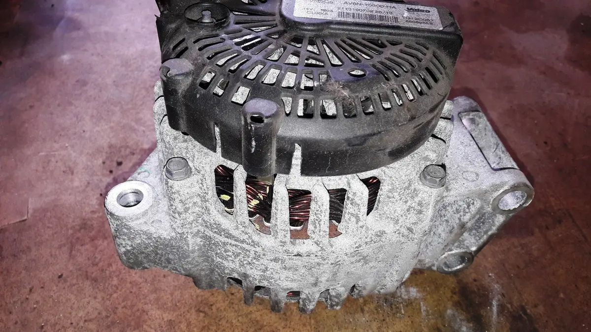 Engine Alternator Av6n 10300 Ha Focus C-Max Fiesta Mondeo 1.6 Petrol Code Hxjb 2