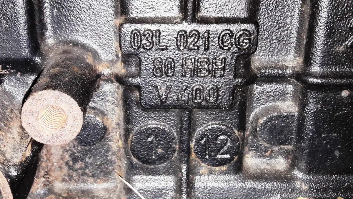 Engine Cylinder Block 03L 021 Cg 03L021cg Vw Golf 2.0 Tdi 103Kw Engine Code Cfh 2