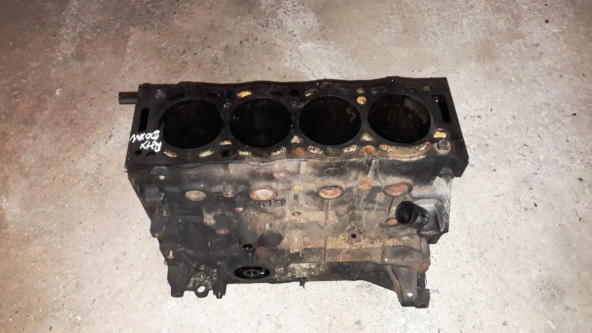 Engine Cylinder Block  Peugeot Citroen 2.0 Hdi Engine Code Rhy 10D 1