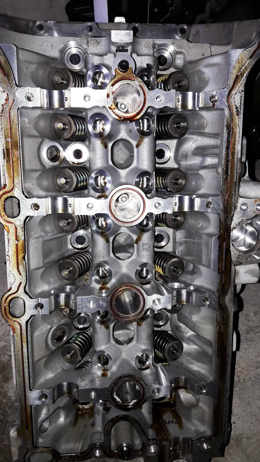 Engine Cylinder Head 06K403m Audi Q5 Tt Vw Volkswagen Golf Gti 2.0 Tsi Engine Code Chh Chha Chhb 1