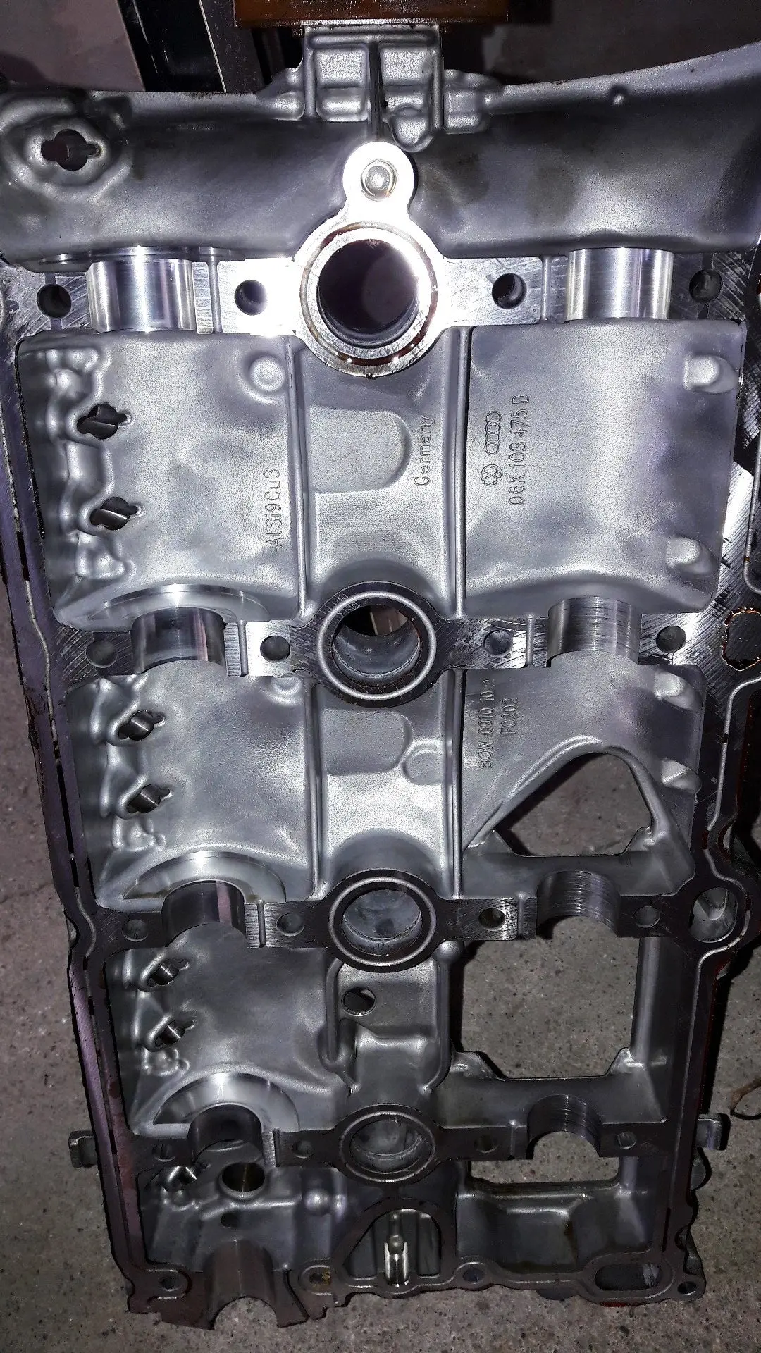 Engine Cylinder Head 06K403m Cover Audi Q5 Tt Vw Volkswagen Golf Gti 2.0 Tsi Engine Code Chh Chha Chhb Cjx 1