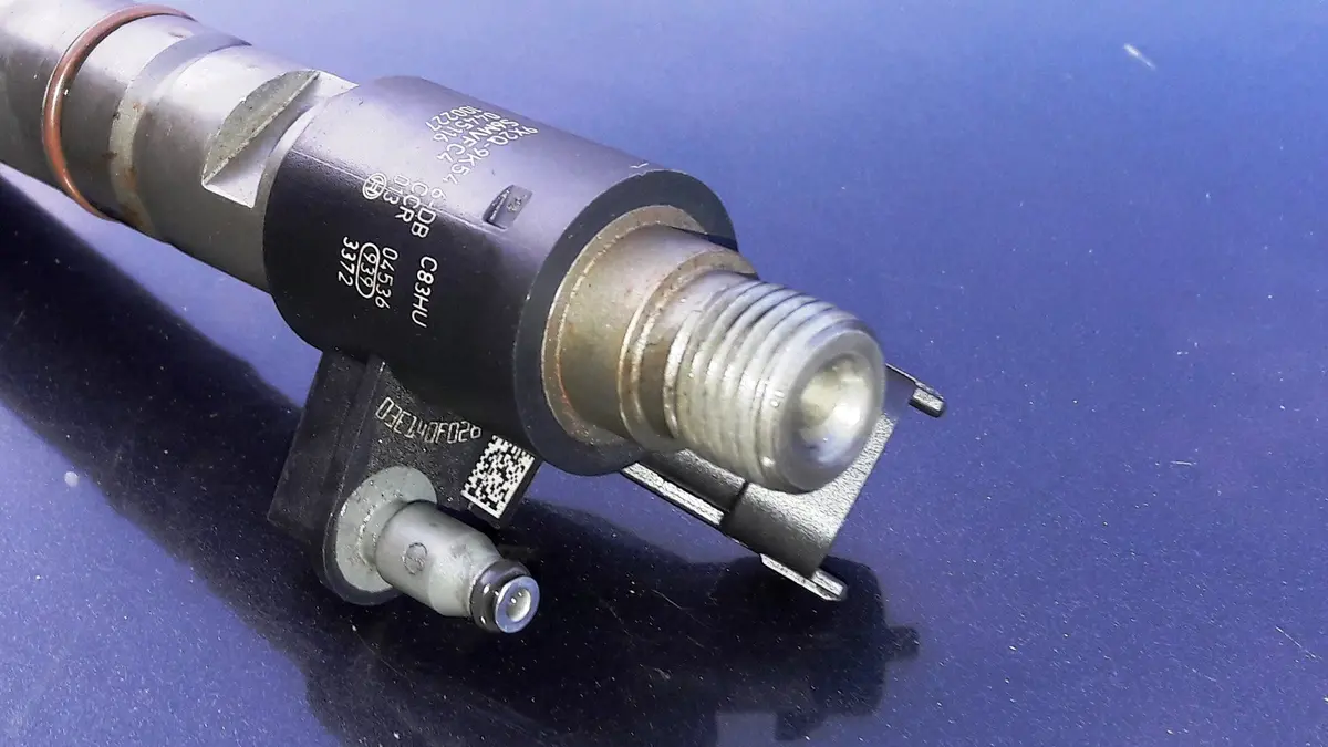Common Rail Bosch Diesel Injector 0445116013 9X2q-9K546-Db 9X2q 9K546 Db Jaguar Xf Xj Range Rover Discovery Sport 3.0 Tdv6 1