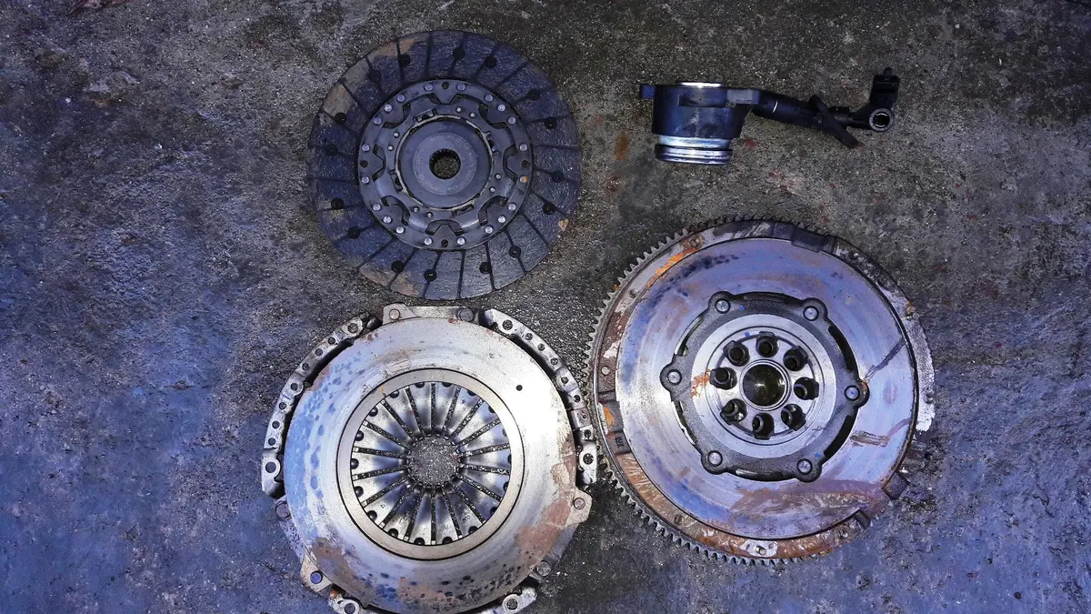 Set Of Clutch Flywheel Pressure Plate Sachs 3082 000 607 7 Typ M 240 E 1.8 Tdci Ford Mondeo Mk4 Focus Mk2 C-Max S-Max Galaxy Mk3 1