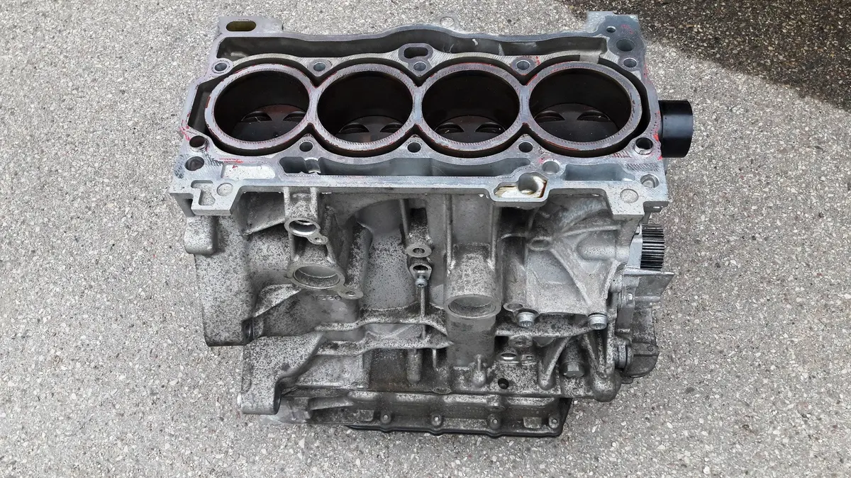 Short Block Short Engine 04E 103 023 Ak 04E103023ak  1.4 Tfsi Engine Code Cze Vw Golf Mk7 Audi A1 8X A3 8V 1