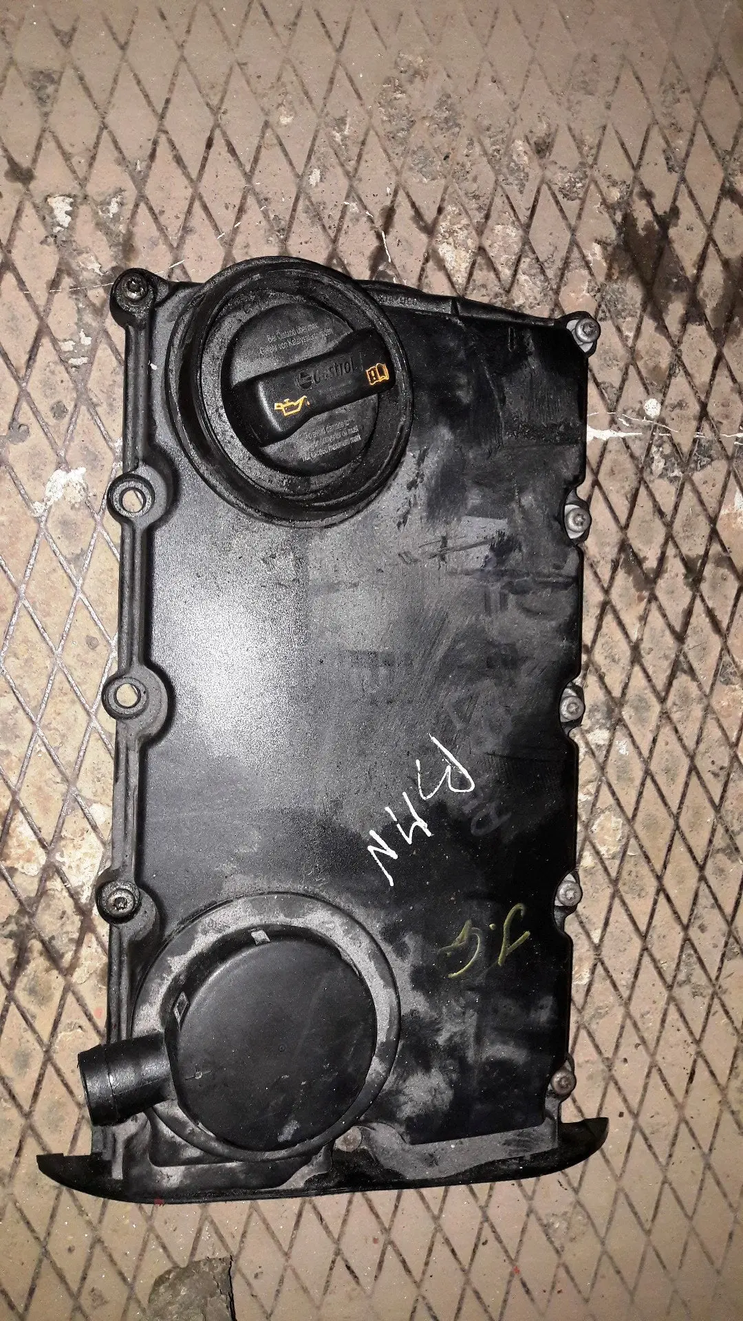 Engine Cam Rocker Cover 03G103475b 03G 103 475 B 2.0 Tdi Code Bmn Audi A6 Volkwagen Passat 1