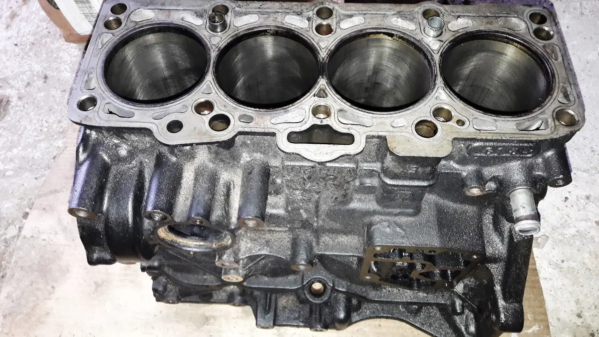 Engine Block 03G021a 03G 021 A 2.0 Tdi Code Blb Audi A3 A4 A6 1