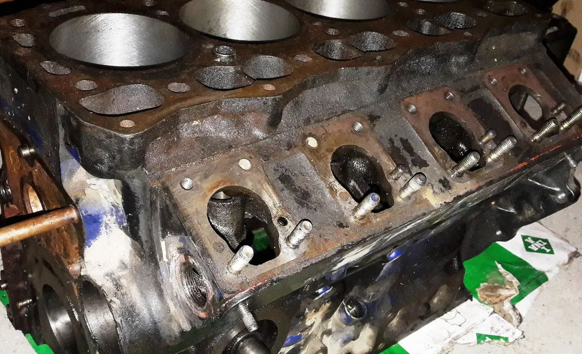 #Engine Block Gm 93235161 Isuzu 2.2 Diesel 4Le1 4Le Case 45Nx Fiat Hitachi Kobelco Ex 50-U Hitachi Ex40u Ex50u Ex55 Zax55 Jcb 8040 8045 8050 8060 Magnum Mtt20 Mtt25 Mlg20 Mlg25 Mlt4200 Mlt4250 Mlt5200 Mlt5250i Mmg25fhi Mmg25fhi 2