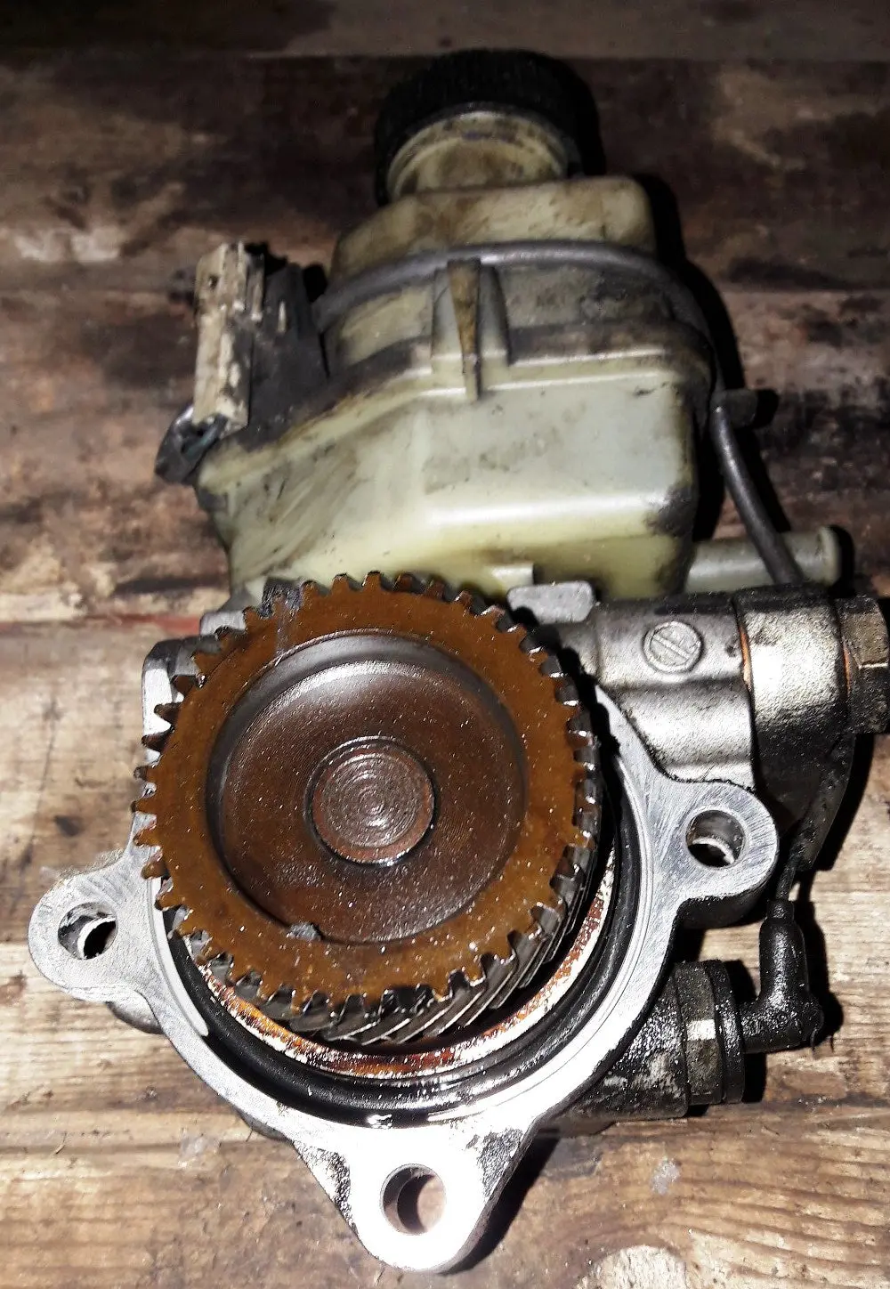 Engine Power Steering Pump 2.0 Rf5 Mazda 3 5 6 1