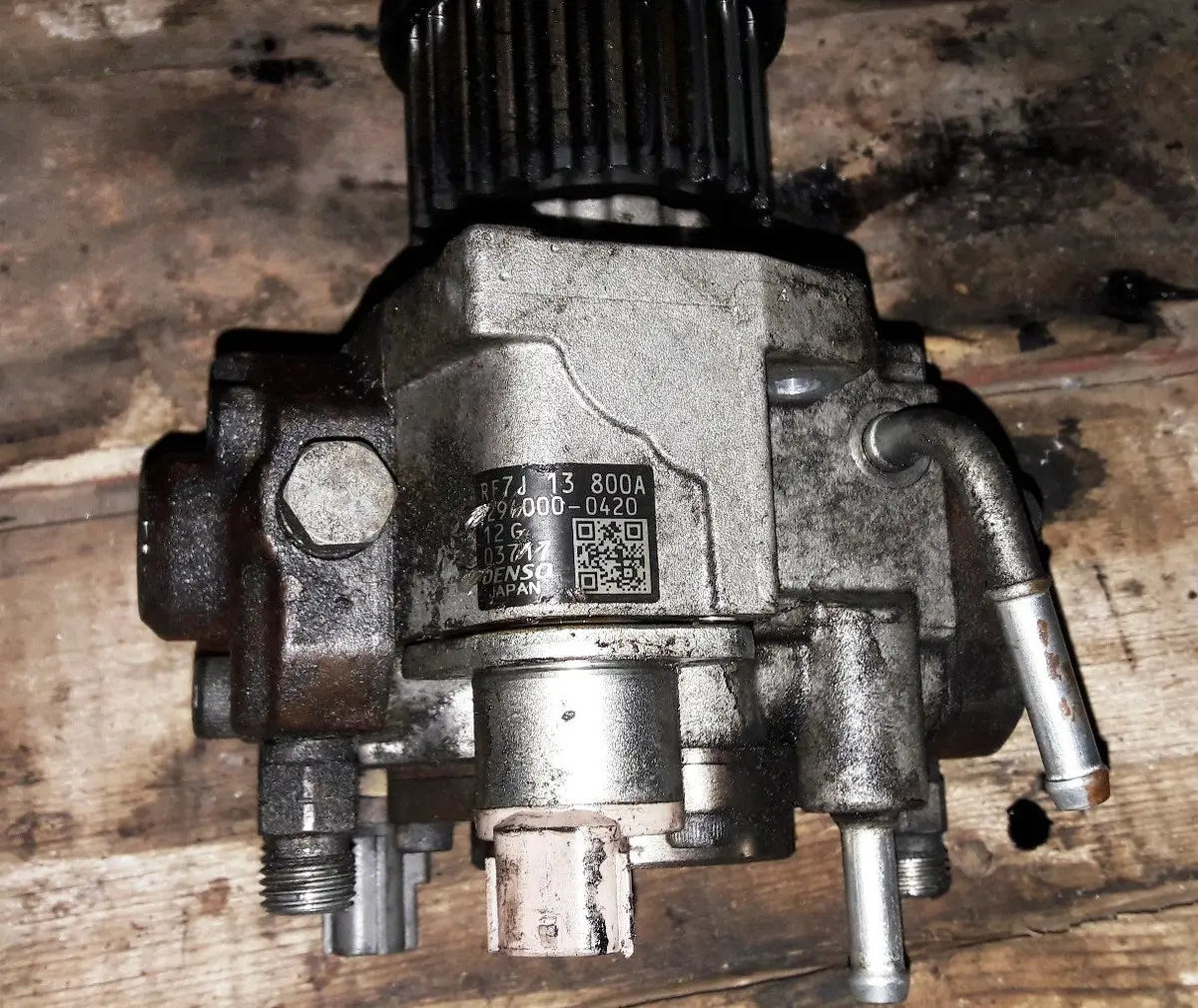 Engine Fuel Pump Denso 2940000420 2.0 Rf7 Mazda 3 5 6 1