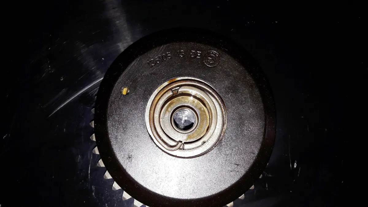 Engine Intake Inlet Camshaft Adjuster Adjustment Gear Unit Vanos 7598001 136105 13 De Bmw 4.4 V8 Gas Doch Turbocharged S63 S63b44 S63b44b M5 M6 F10 F06 F12 F13 F16 2012 2