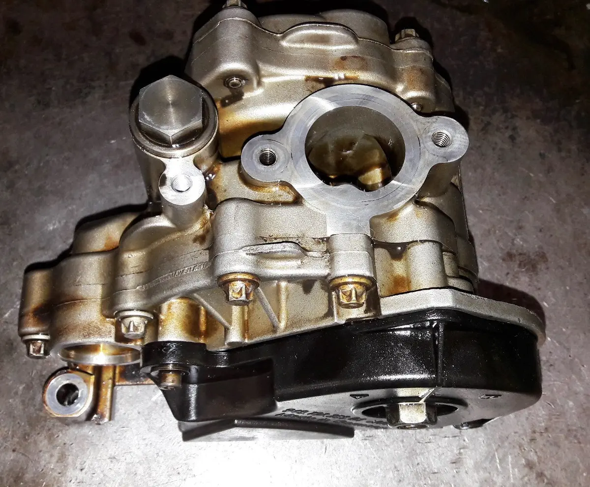 Engine Oil Pump 948107010 Porsche 4.5 V8 Turbo M48 Cayenne 955 1