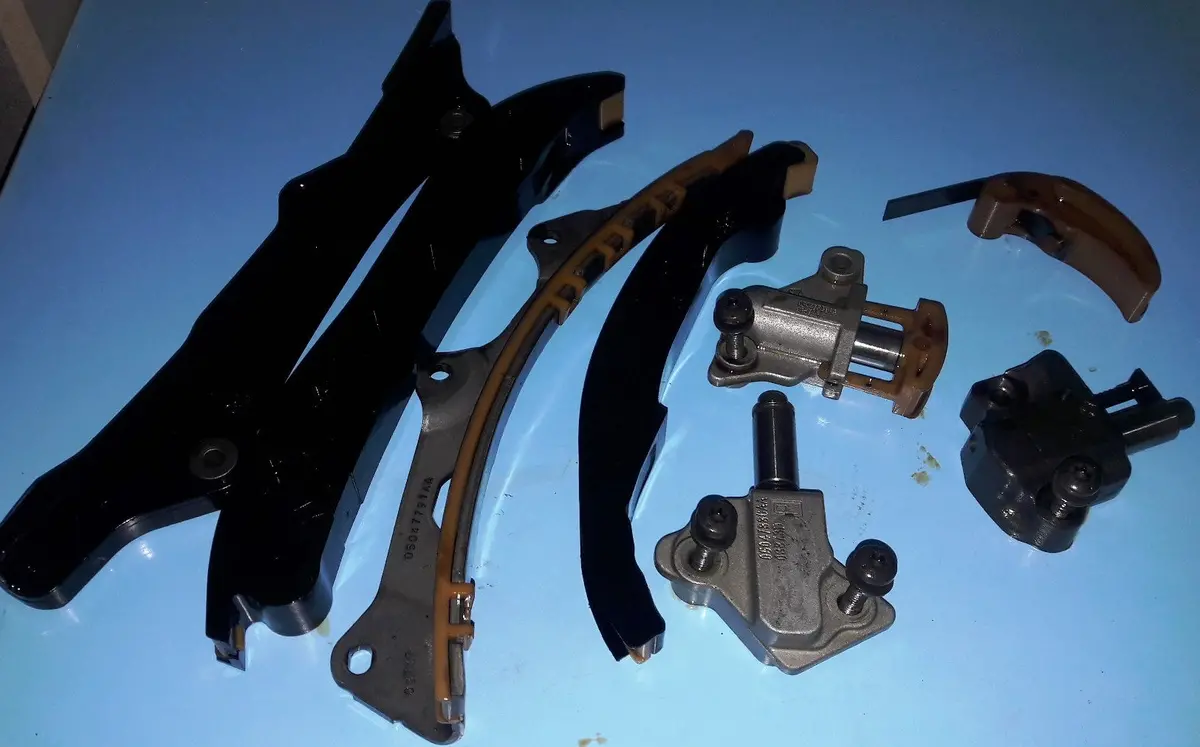Engine Timing Chain Sliders Tensioners Fca Fiat Chrysler Automobiles 3.6 V6 Petrol Vvl Pentastar Chrysler Pacifica 200 Dodge Avenger Fiat Freemont 1