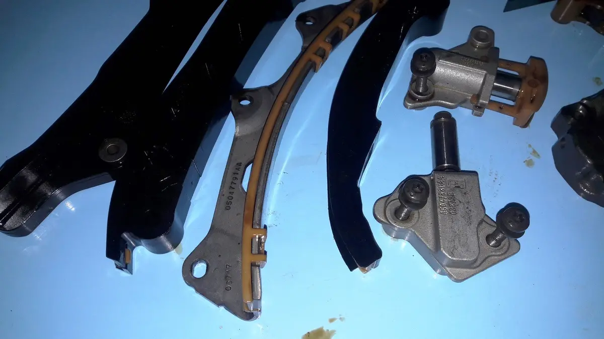 Engine Timing Chain Sliders Tensioners Fca Fiat Chrysler Automobiles 3.6 V6 Petrol Vvl Pentastar Chrysler Pacifica 200 Dodge Avenger Fiat Freemont 2
