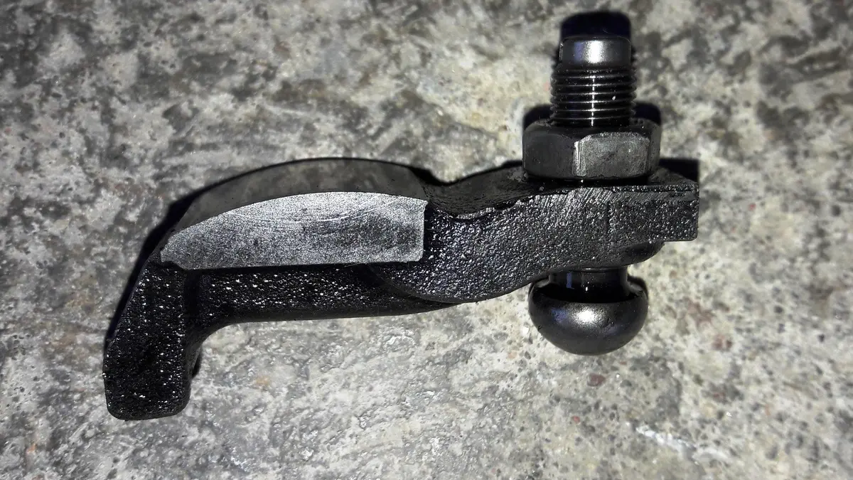 Engine Rocker Arm  2.5 D Td Wl Wlt Ford Ranger Mazda B-Series Bt50 1