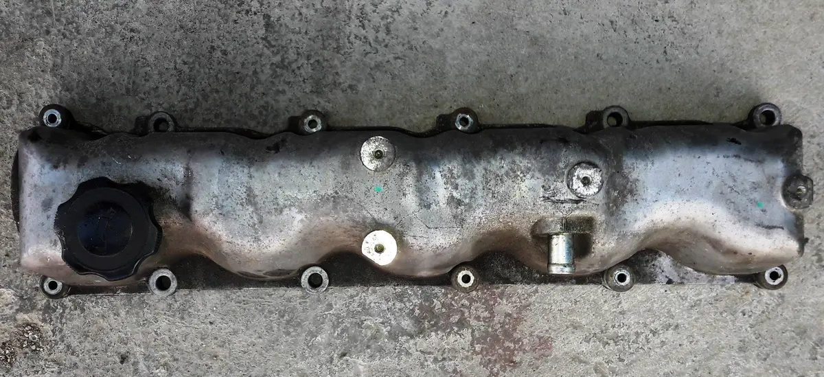 Engine Cylinder Head Cover 2.5 D Td Wl Wlt Ford Ranger Mazda B-Series Bt50 2