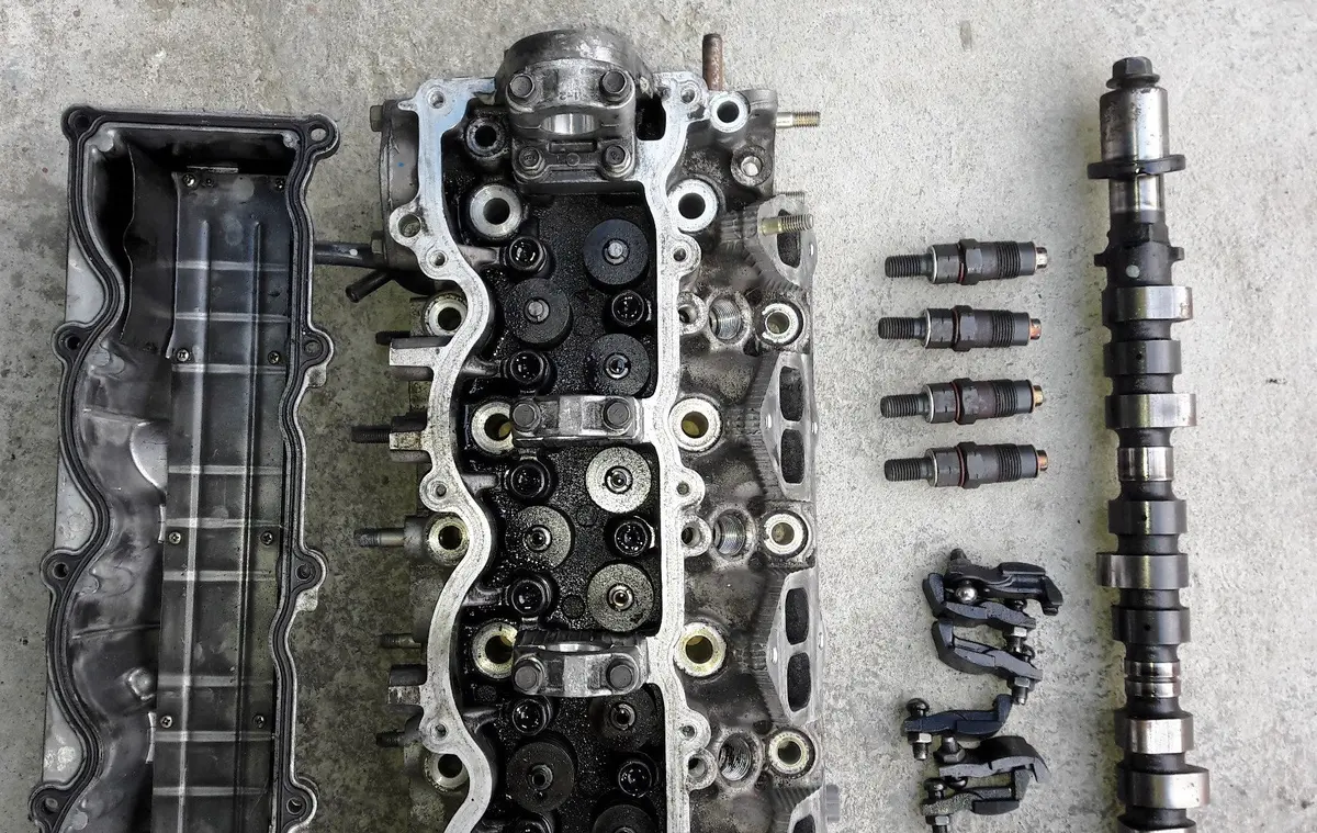 Set Of Cylinder Head Camshaft Rocker Arms Fuel Injectors And Valve Cover 2.5 D Td Wl Wlt Ford Ranger Mazda B-Series Bt50 2