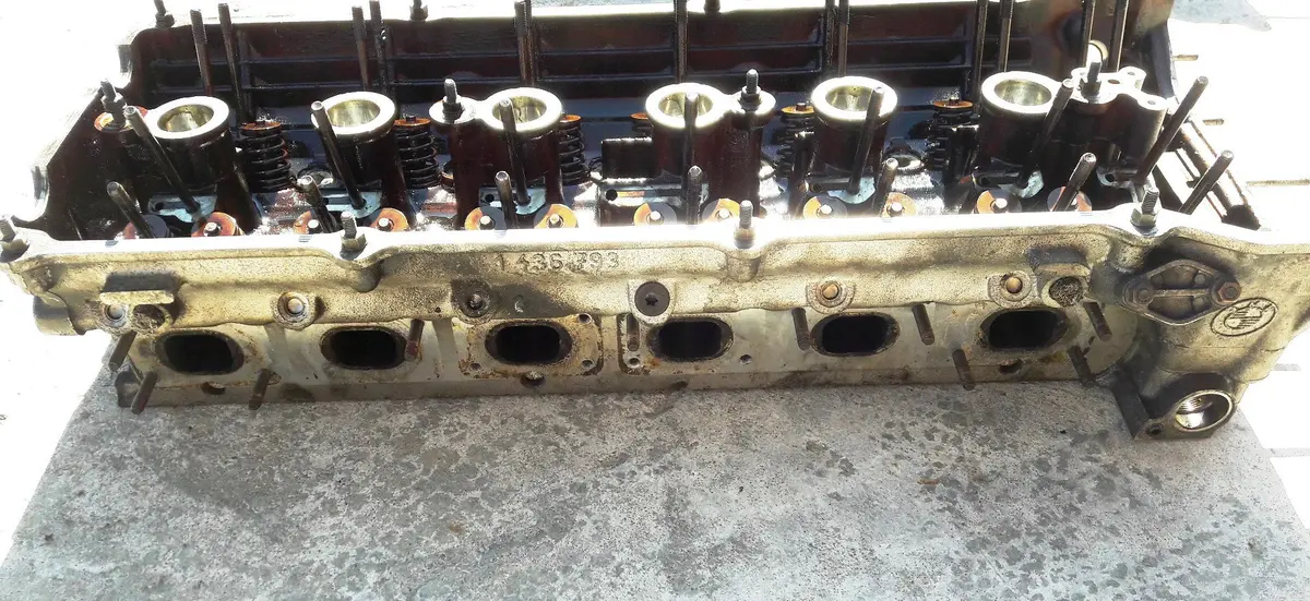 Engine Cylinder Head 1436793 1 436 793 Bmw I6 M54 M54b20 M54b25 M54b30 2.0 2.5 3.0 Petrol E46 320I 325I 330I E60 E61 520I 525I 530I E53 X5 2