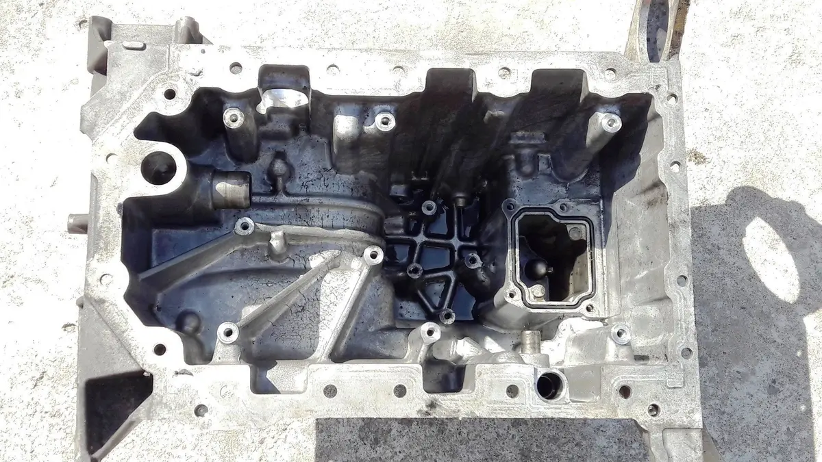 Engine Oil Sump 9H2q-6675-Bd 9H2q6675bd Land Rover Range Rover Vogue Sport L405 3.0 Sdv6 Tdv6 306Dt Jaguar Fx X250 1